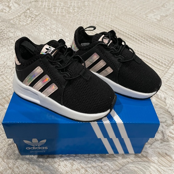 Toddler Adidas Sneakers - Picture 1 of 6